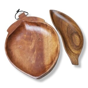 VINTAGE Fruit Shaped Wooden Trays